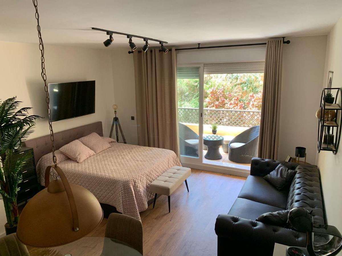 Appartamento Loft De Lujo Con Piscina La Envia *